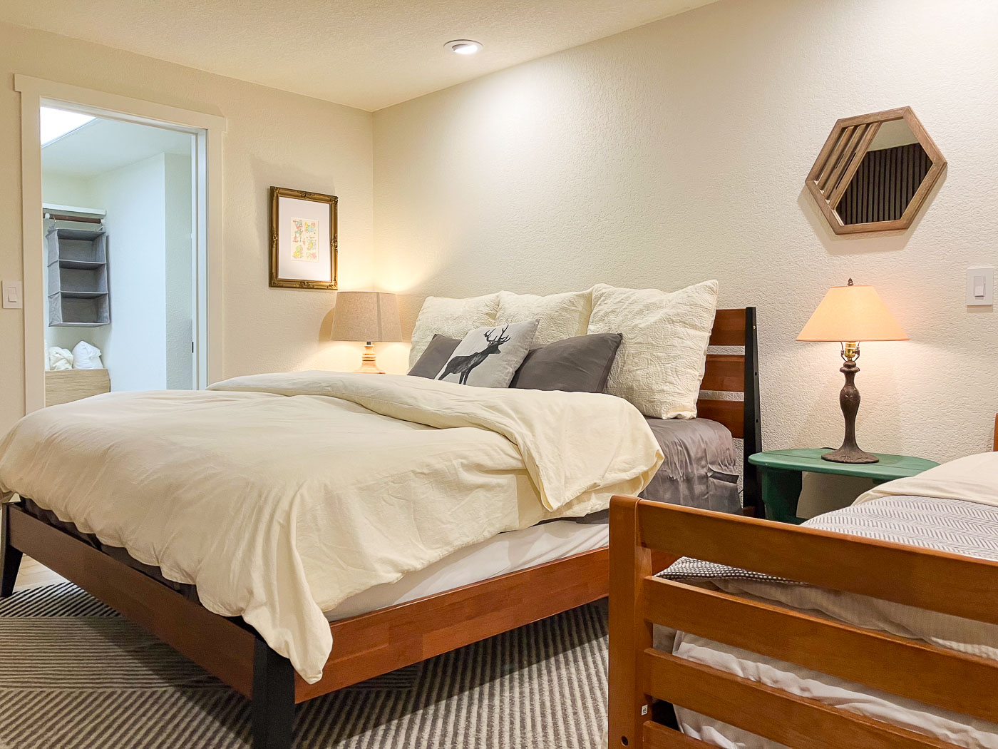 Boom Chalet bedroom #2