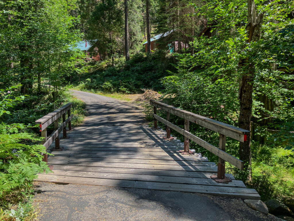 wooden-bridge Sugar Pine cabin rental